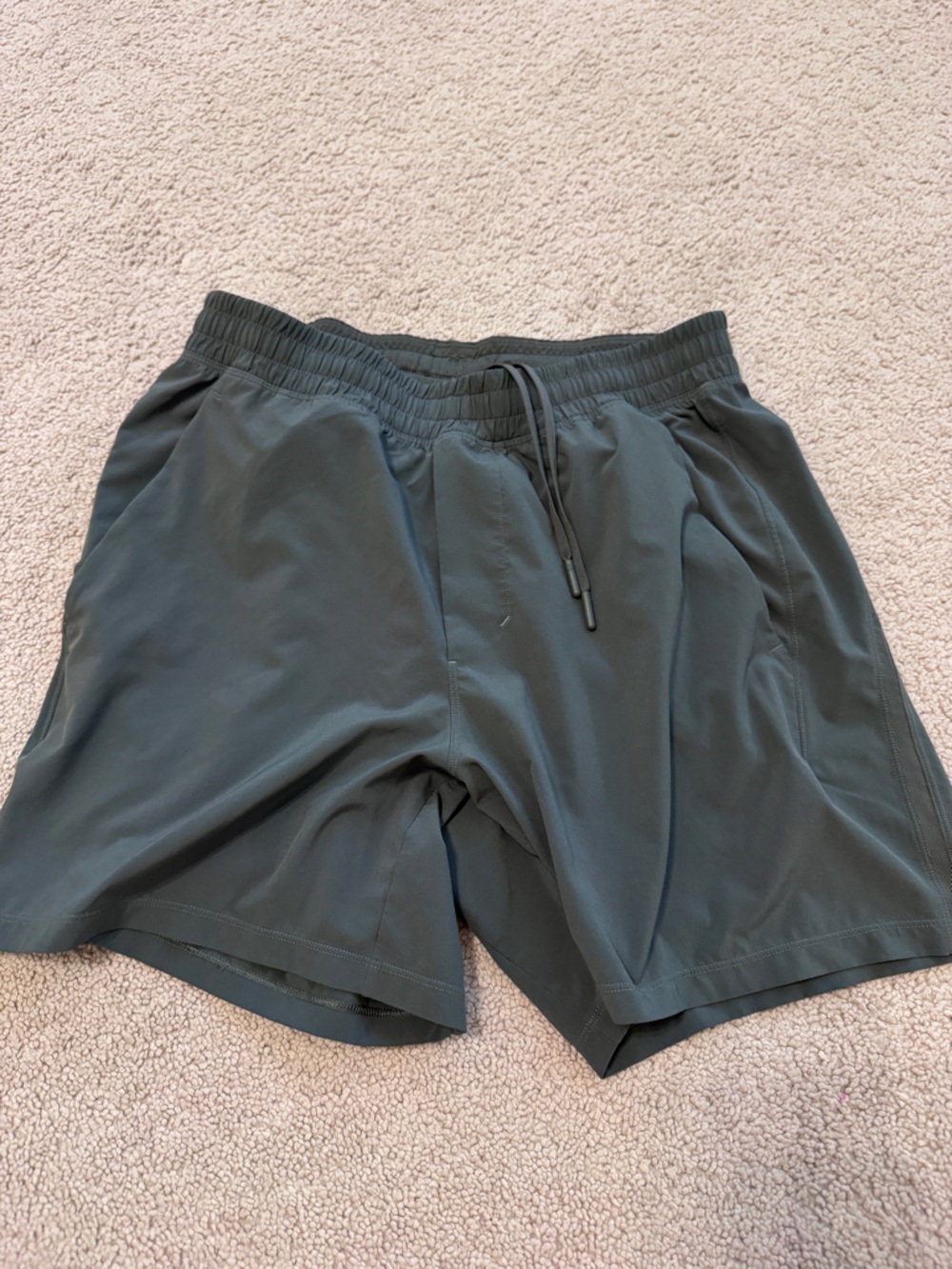 lululemon athletica pace breaker palm deco M 5” inseam